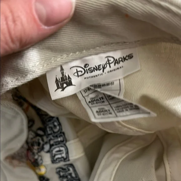 Vintage Disney World Embroidered Cap - Picture 2 of 4